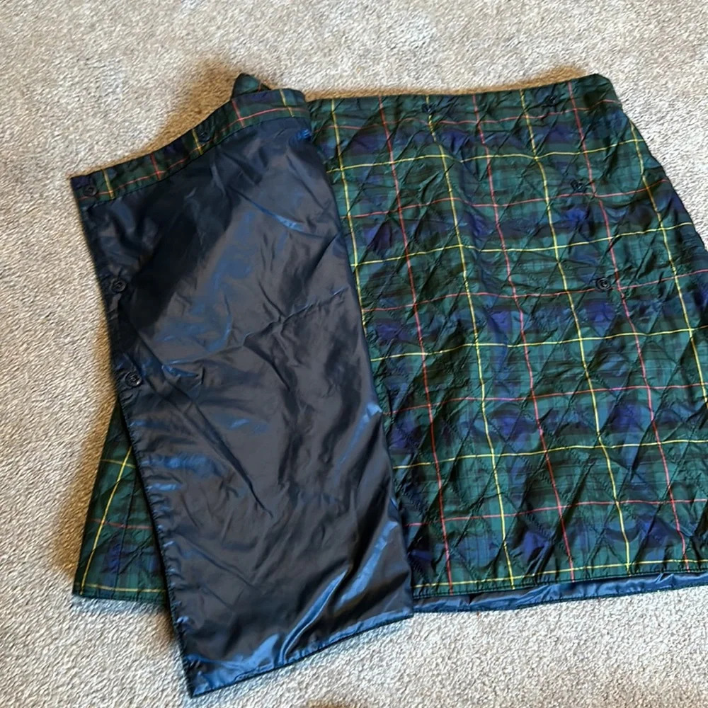 Uniqlo Padded Quilted Plaid Tartan Schoolgirl Style Winter Skirt NWOT M - Picture 2 of 4